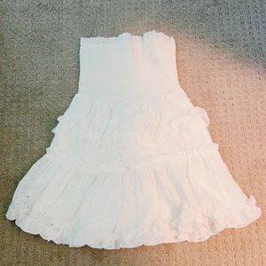 White impeccable pig dress